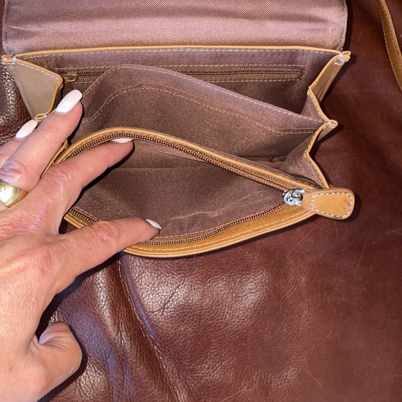 Fossil Crossbody Bag - Picture 10 of 11